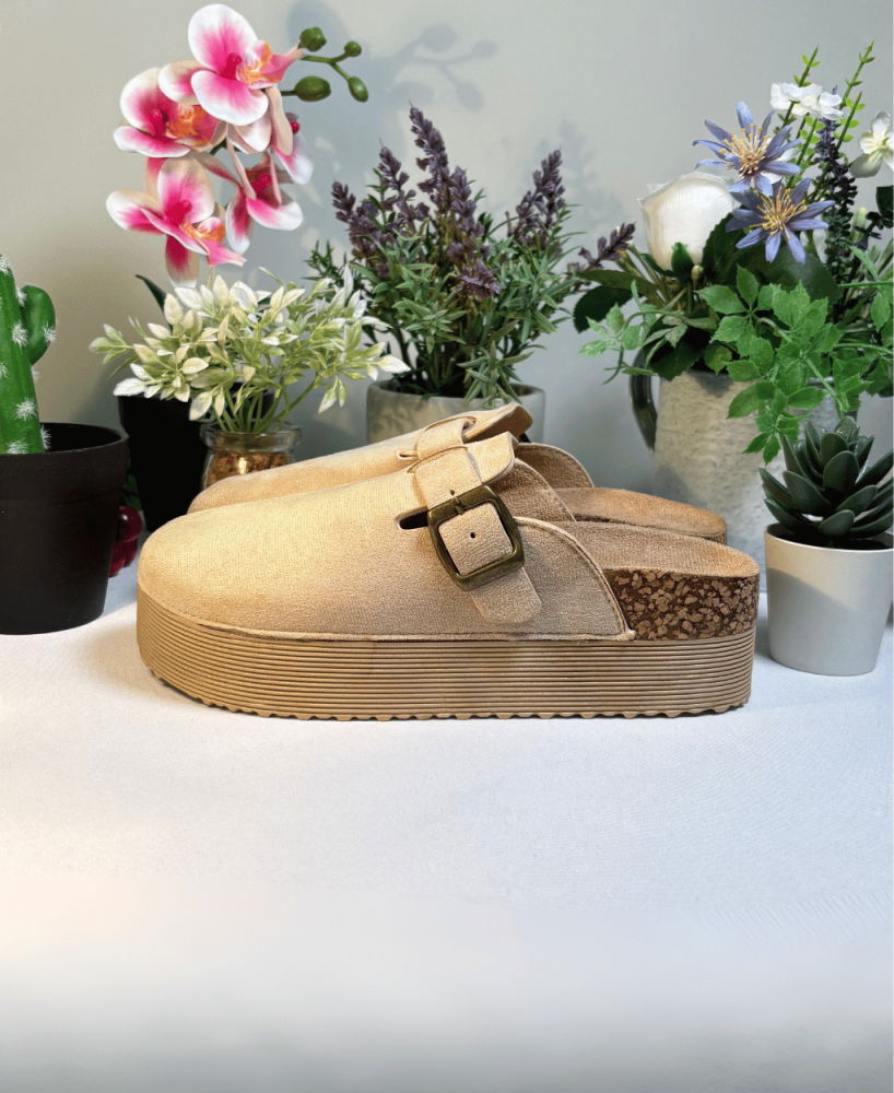 Zueco KALESIS MULE - Con Pelo y Sin Pelo, en 5 Colores Distintos