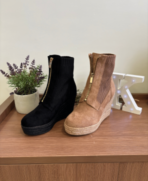 Cuña KALESIS MARTA-- Cuña estilo botín con cremallera frontal