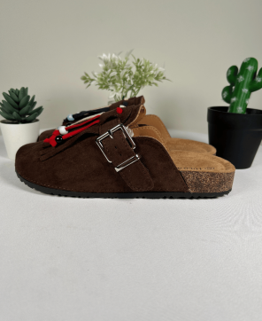 Mules KALESIS APACHE - Zuecos Tipo Mule en Color Marrón, con Detalles Coloridos