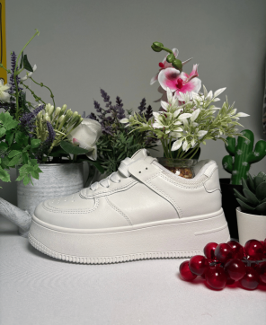 Zapatillas KALESIS FUERZA-- Deportivas blanca