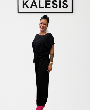 Conjunto KALESIS VICTORIA-- Camiseta y pantalón en Rojo y Negro