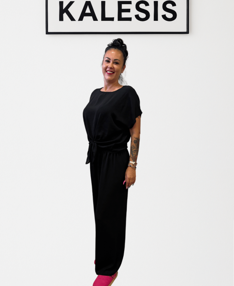 Conjunto KALESIS VICTORIA-- Camiseta y pantalón en Rojo y Negro